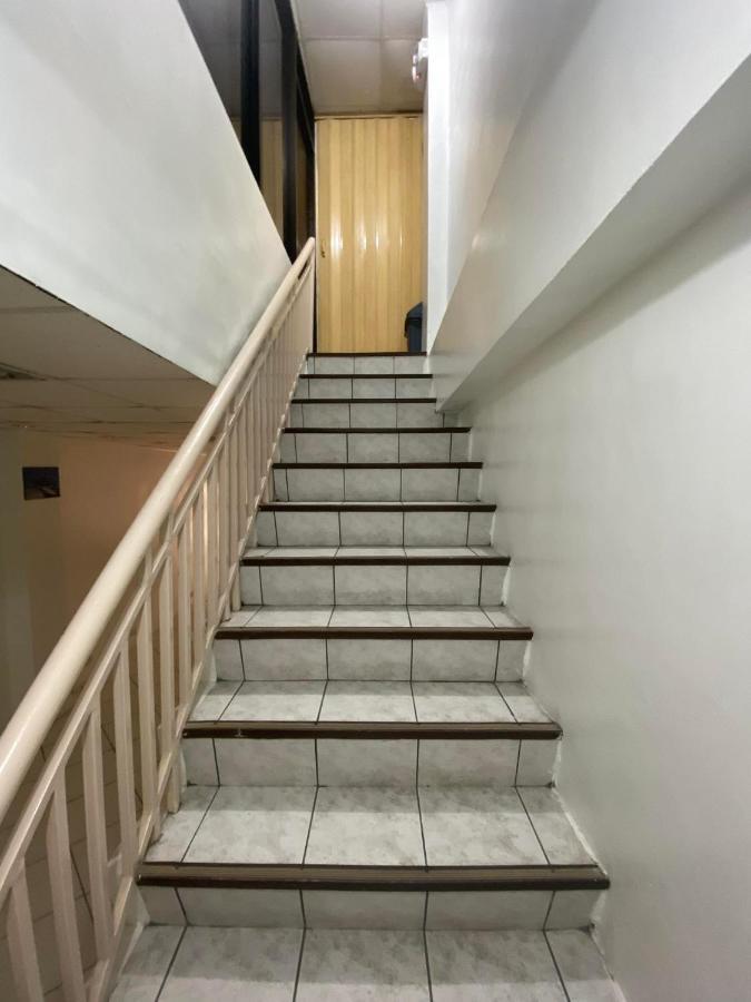 Romy'S Place - Entire 3Rd Floor Apartment Vigan Bagian luar foto