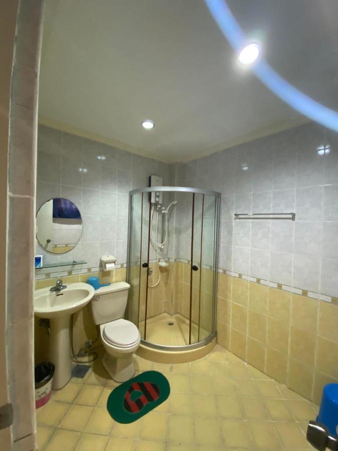Romy'S Place - Entire 3Rd Floor Apartment Vigan Bagian luar foto
